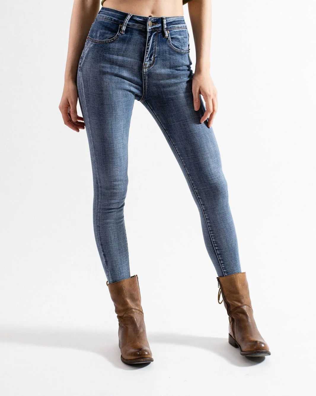 Women's Denim - Vintage Wash - Image 7